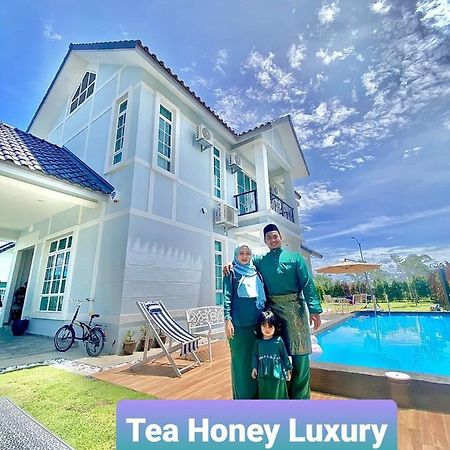 Tea Honey Luxury Villa Malacca Buitenkant foto
